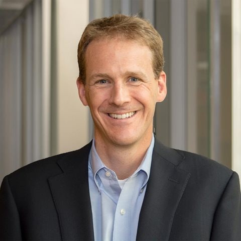 This is a profile image of Robert Linden